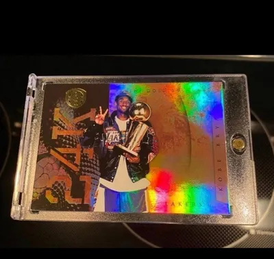 2011 Panini Gold Standard Kobe Bryant #24