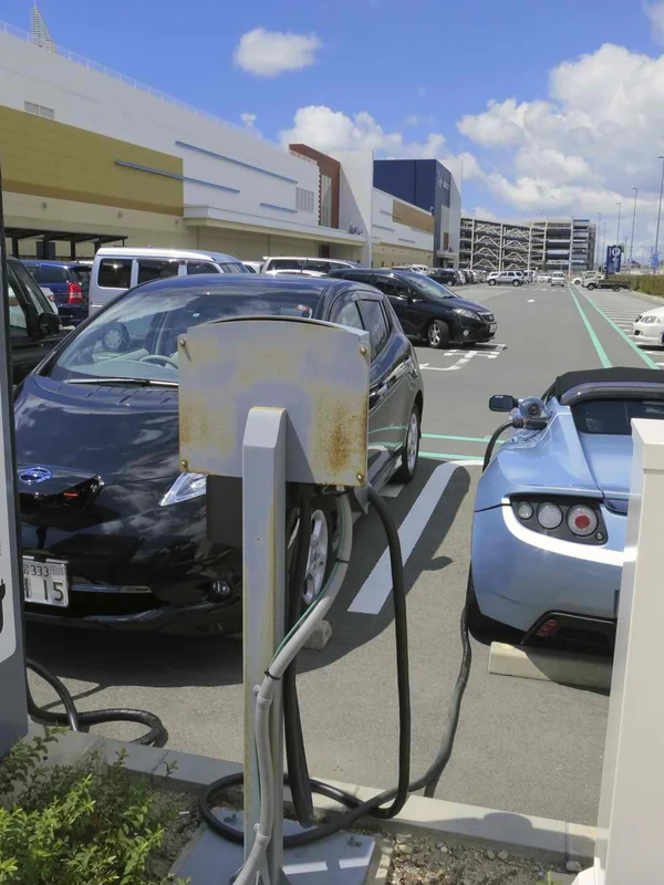 Electric Vehicle Roadster